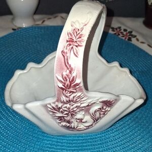 Elegant White and Red Ceramic Basket